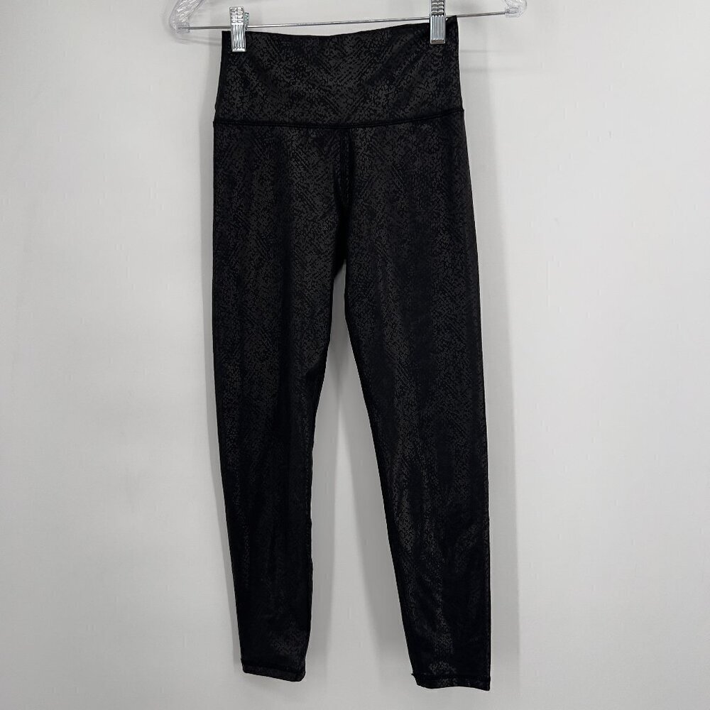 Offline by Aerie Black Shimmer Snakeskin Print High Waist Leggings, Size S Short